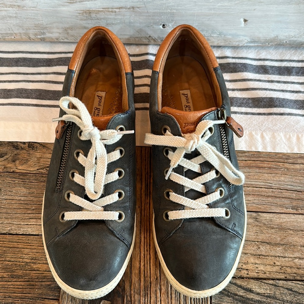 Paul green sneakers